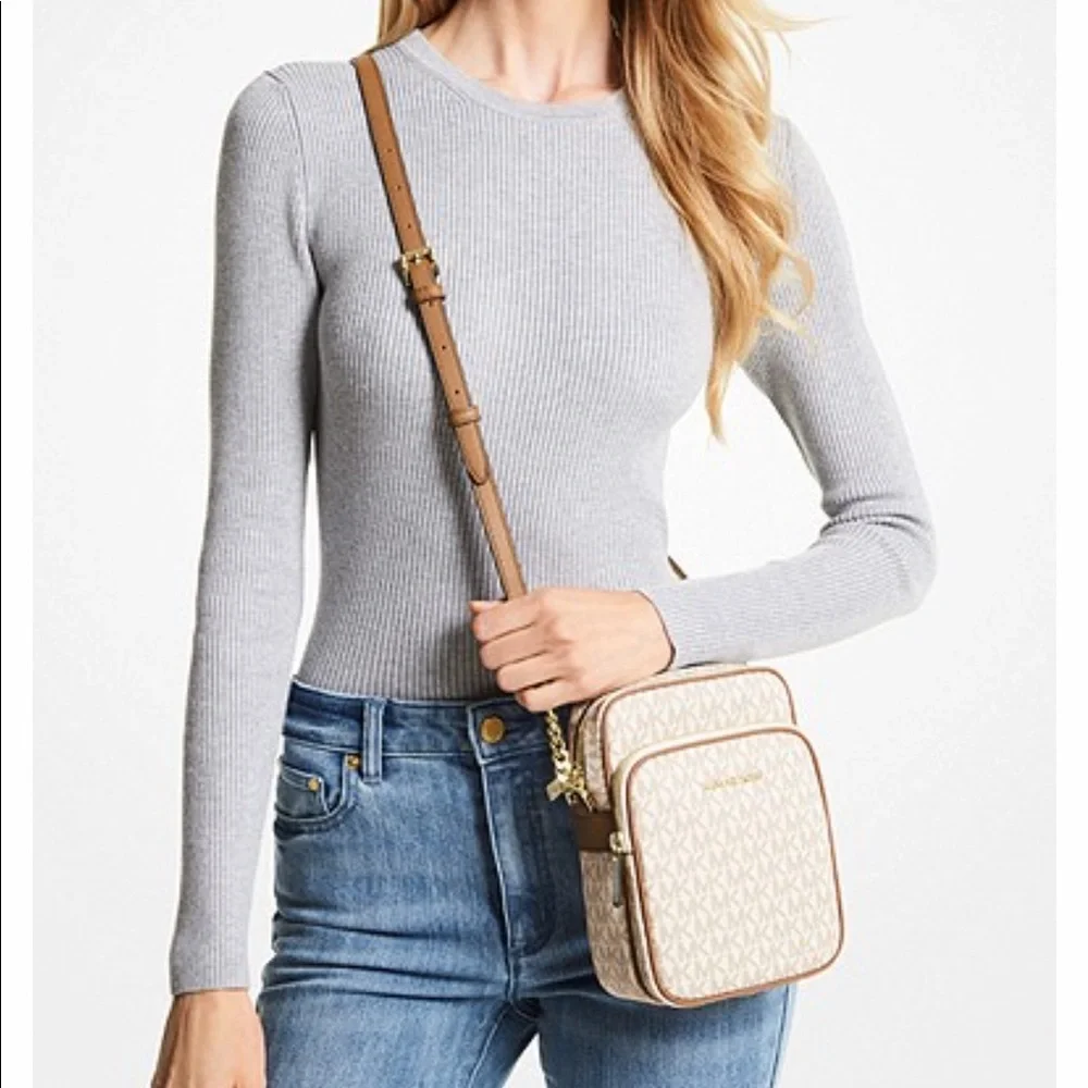 MICHAEL KORS Jet Set Travel Medium Logo Crossbody Bag